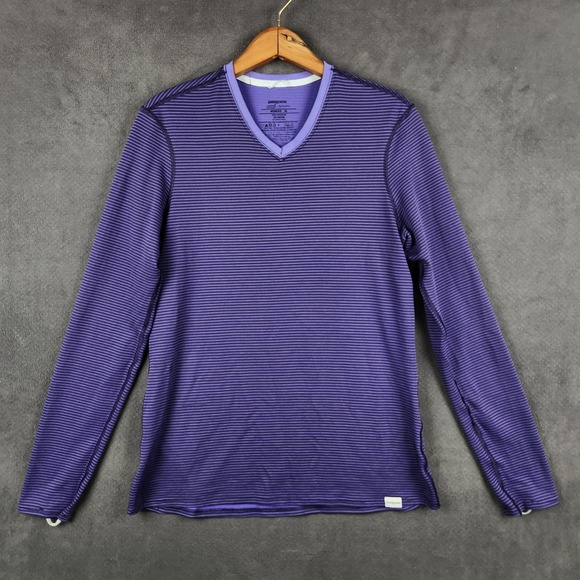Patagonia Tops - Patagonia Capilene 2 Top Womens XL Purple Striped V-Neck Lightweight‎ Polartec